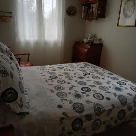 Δωμάτια σε οικογενειακή κατοικία Marie